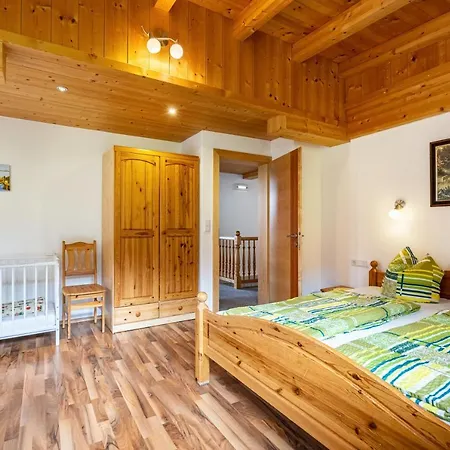 شقة Unterlehenhof 10 Personen